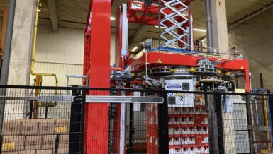 Automatische palletwikkelaar wikkelt 120 diverse pallets/uur
