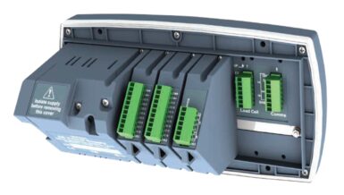 Rinstrum zet de standaard voor weegindicatoren