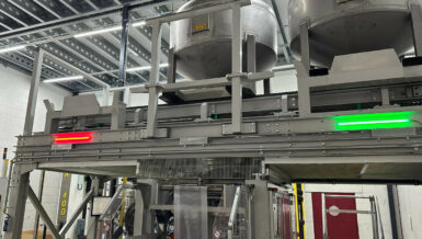 Een flexibele verpakkingsinstallatie die contaminatie uitsluit voor Holland Colours